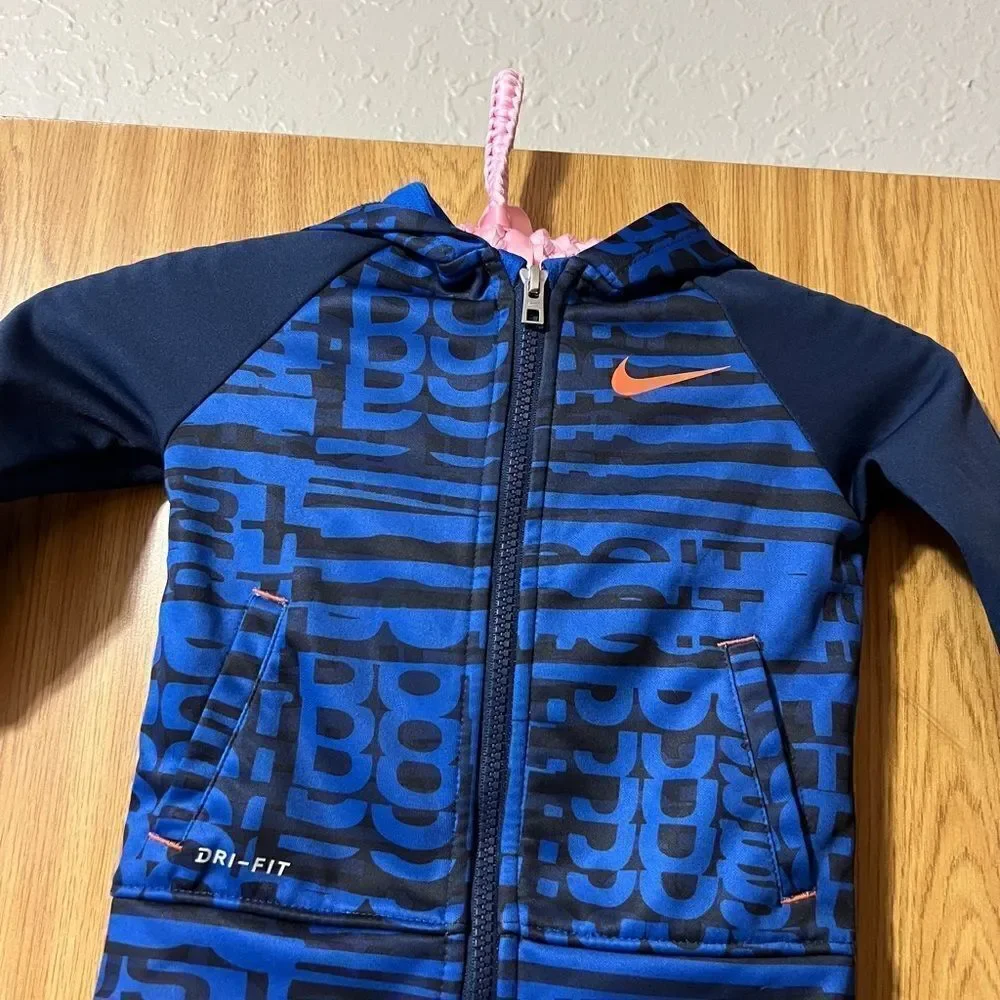 Nike Sweatshirt 18months❌